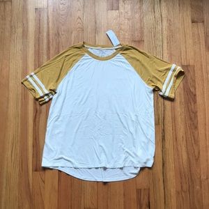 American Eagle Tee